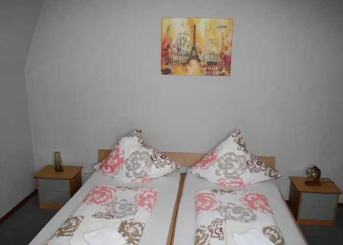 Hotel Restaurant Balkan Trevír